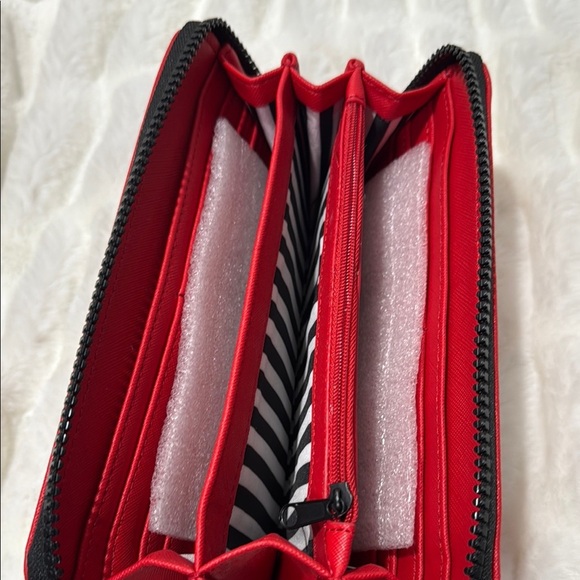 🐰 Marc Tetro Red Westie Dog Accordian Wristlet Wallet - Picture 5 of 8